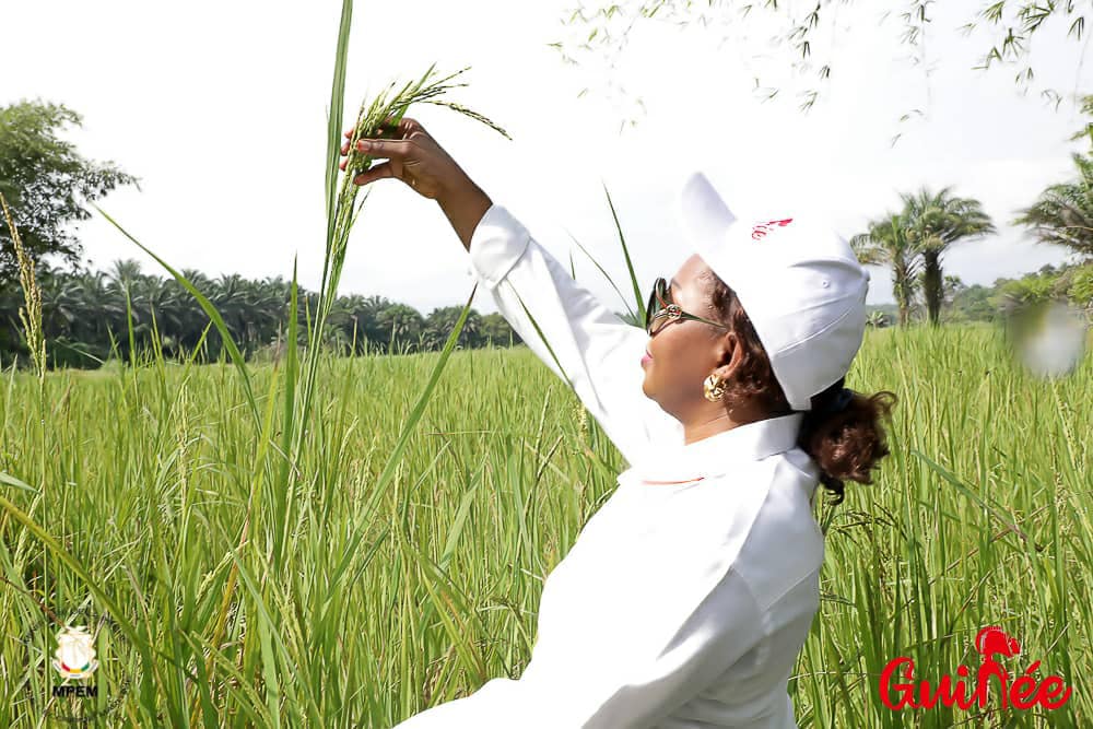 Autosuffisance Alimentaire : Madame Charlotte DAFFÉ en Visite dans son champs de riz